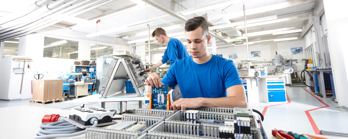 Ausbildung zum Elektroniker für Betriebstechnik (m/w/d) Start 2027, 1. Bild